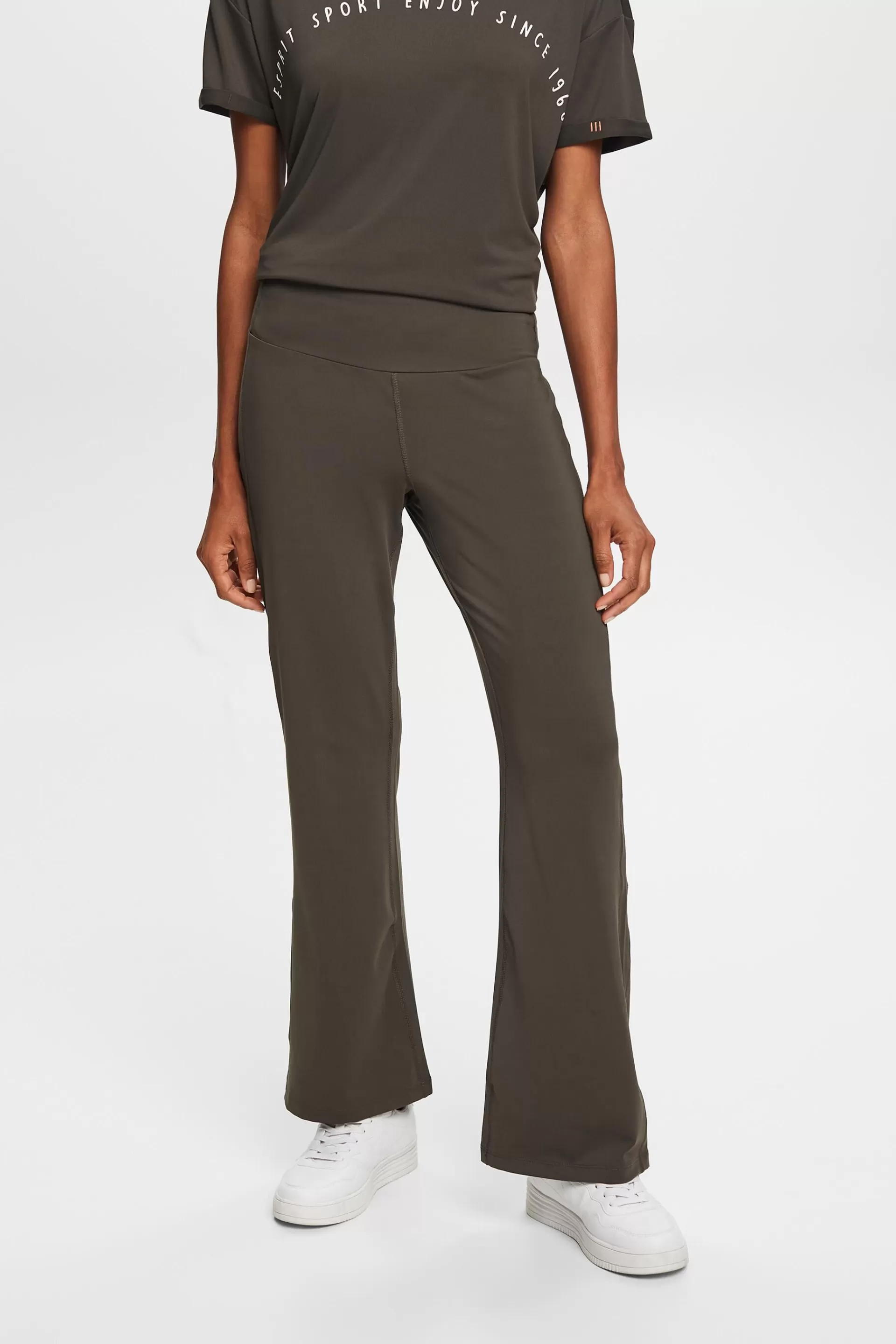 Ausgestellte Jogger-Pants aus Jersey mit E-DRY-Finish-ESPRIT Cheap