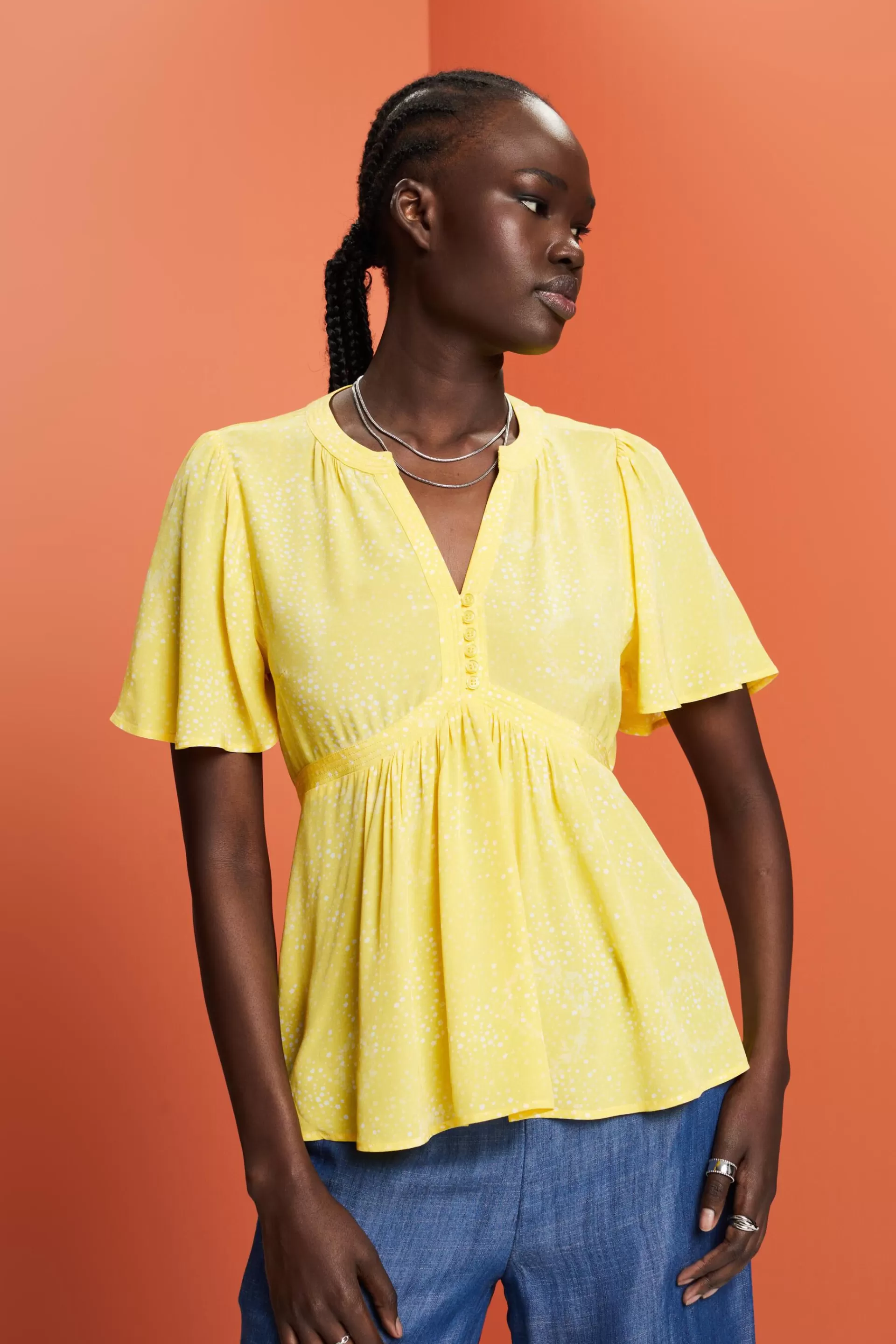 Bedruckte Bluse mit Raffbändchen am Rücken-ESPRIT Online