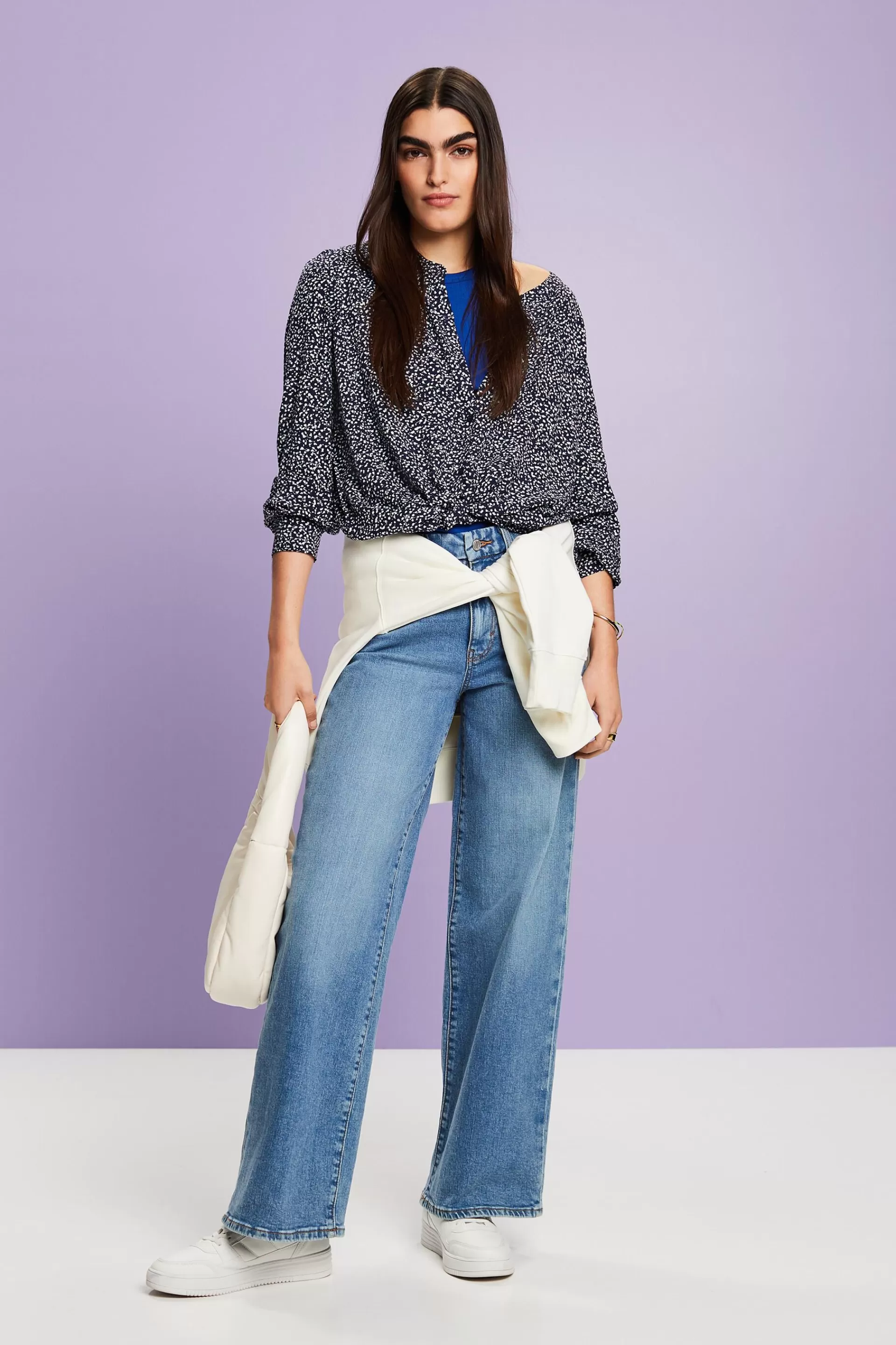Bluse mit rundem Ausschnitt-ESPRIT Online