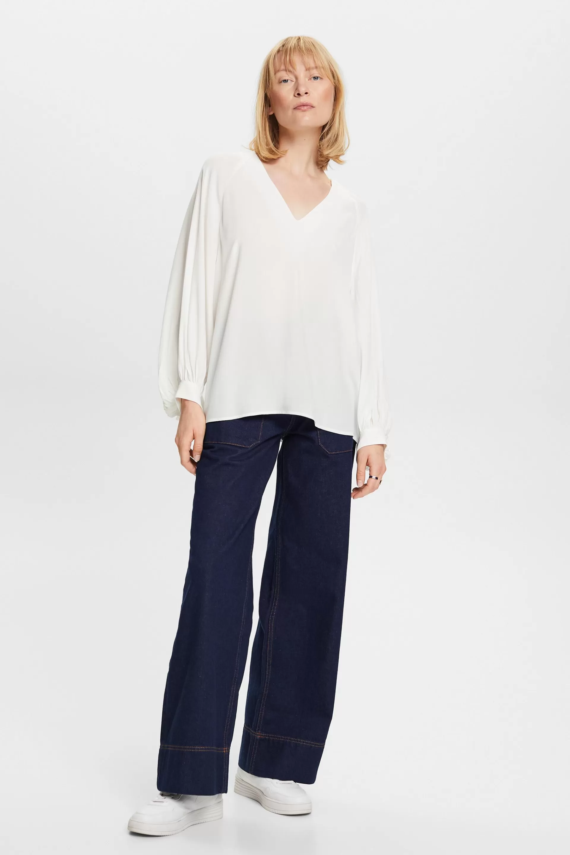 Bluse mit V-Ausschnitt-ESPRIT Store