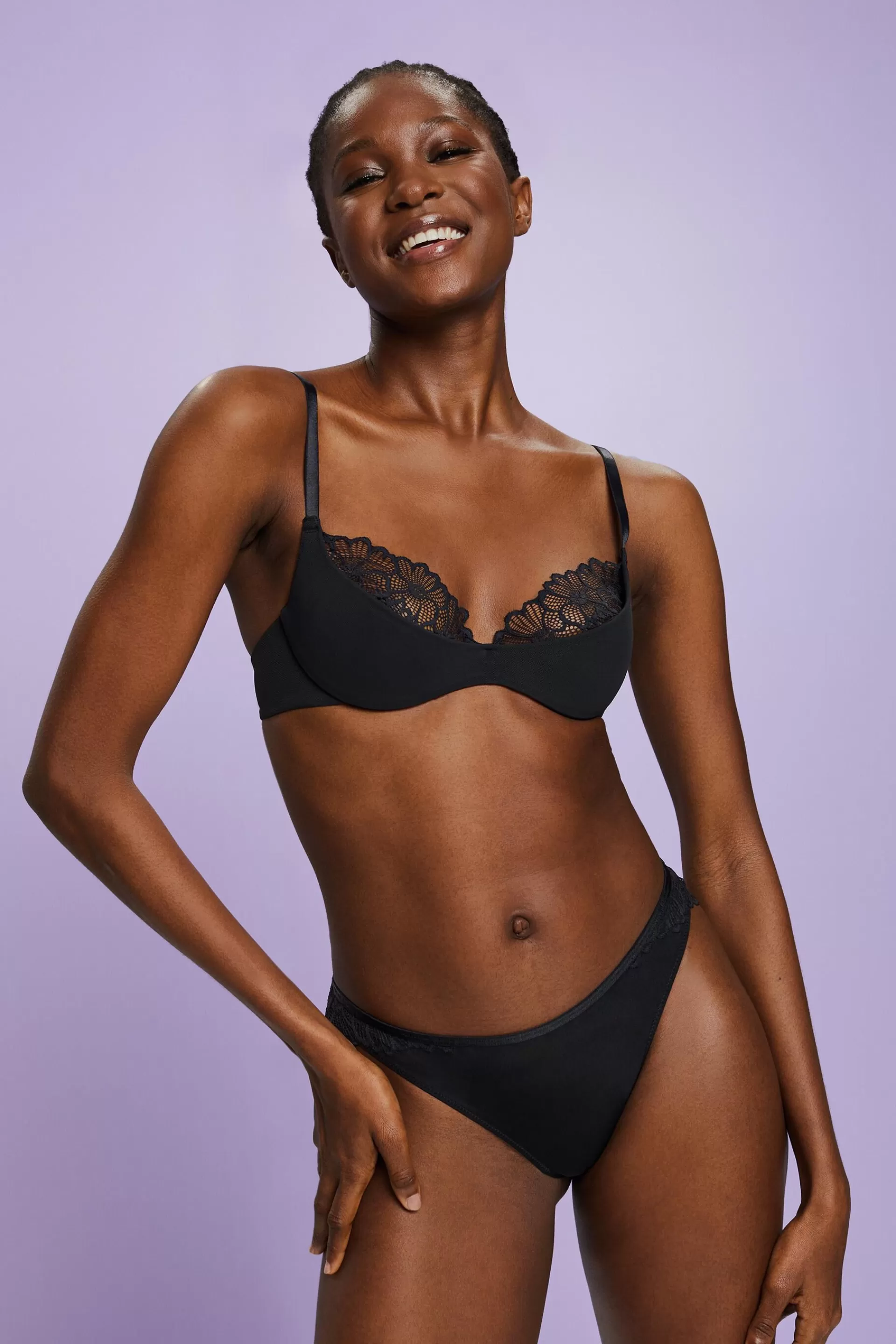 Brazilian-Slip aus floraler Spitze-ESPRIT Store