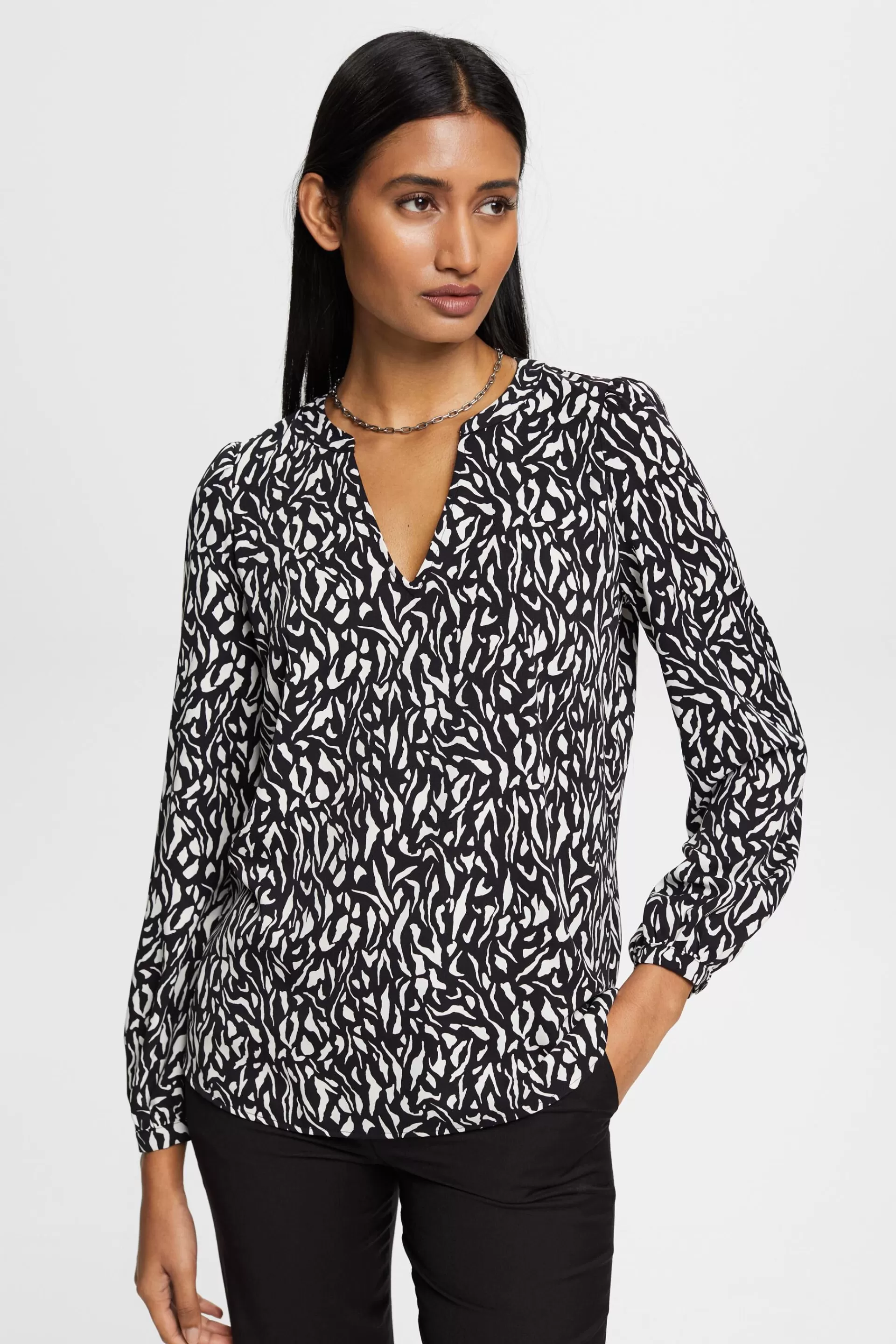 Crêpebluse mit Allover-Muster-ESPRIT Flash Sale