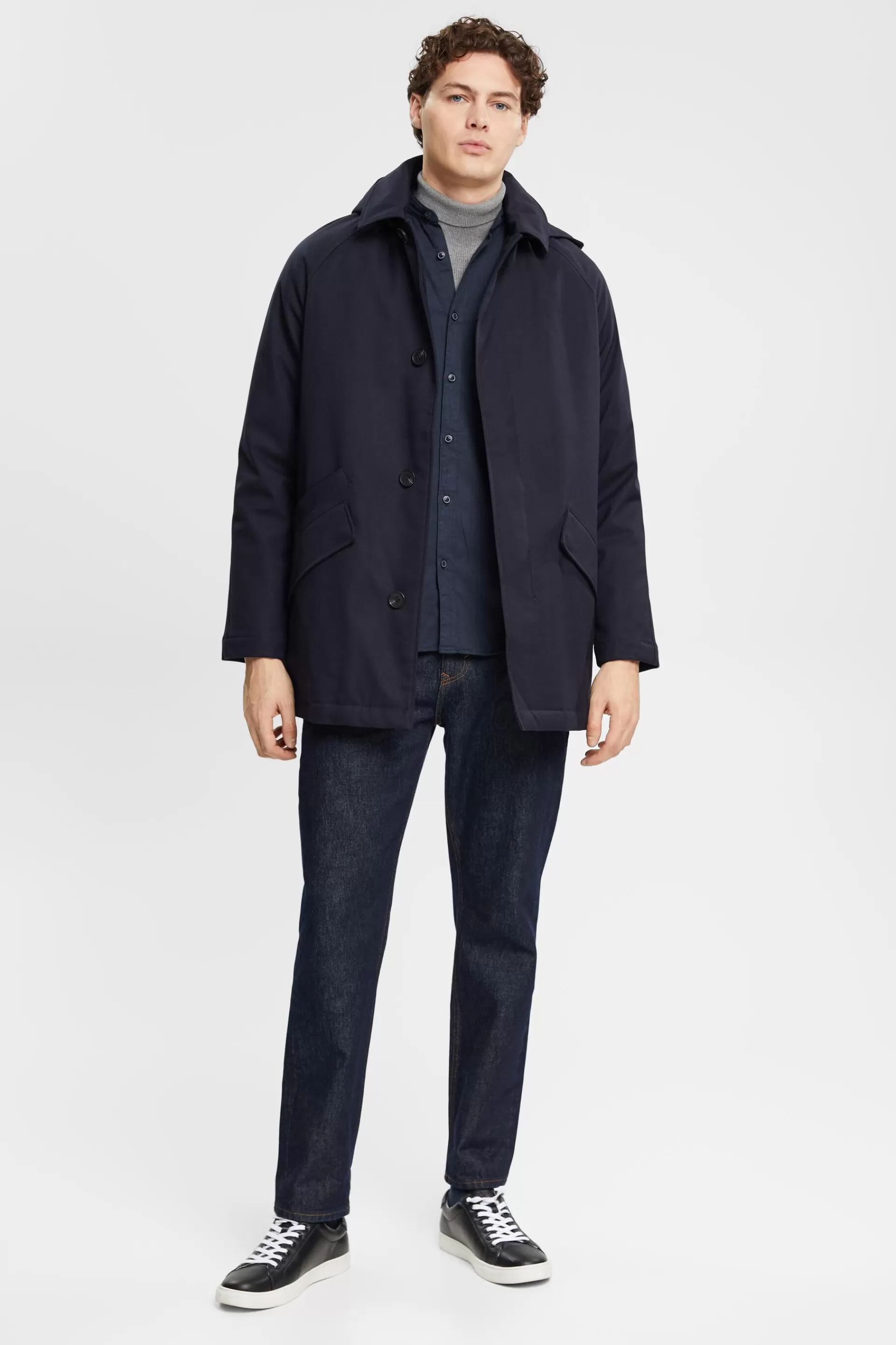 Hemd mit abgewinkeltem Kragen-ESPRIT New