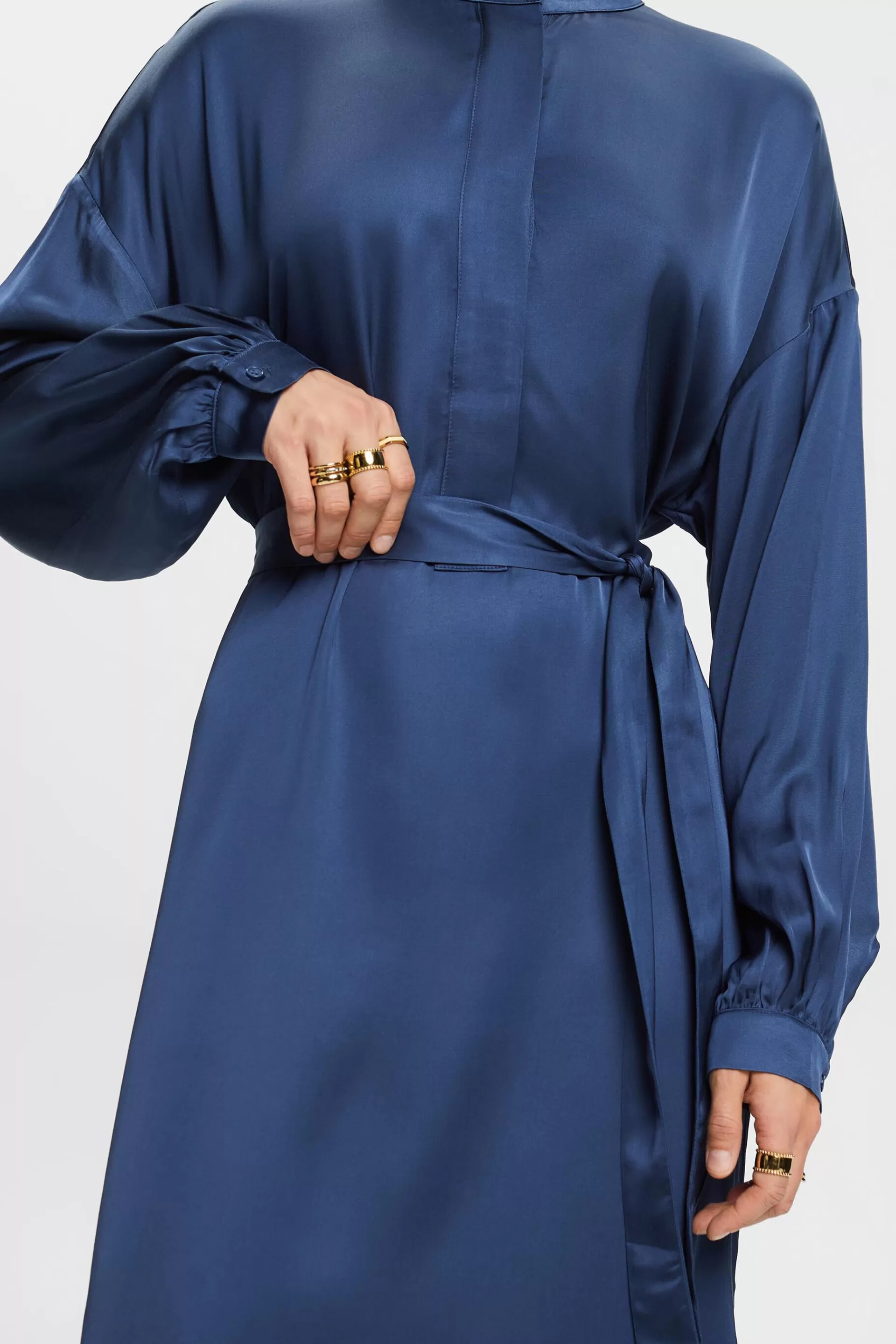 Hemdblusenkleid aus Satin-ESPRIT Online