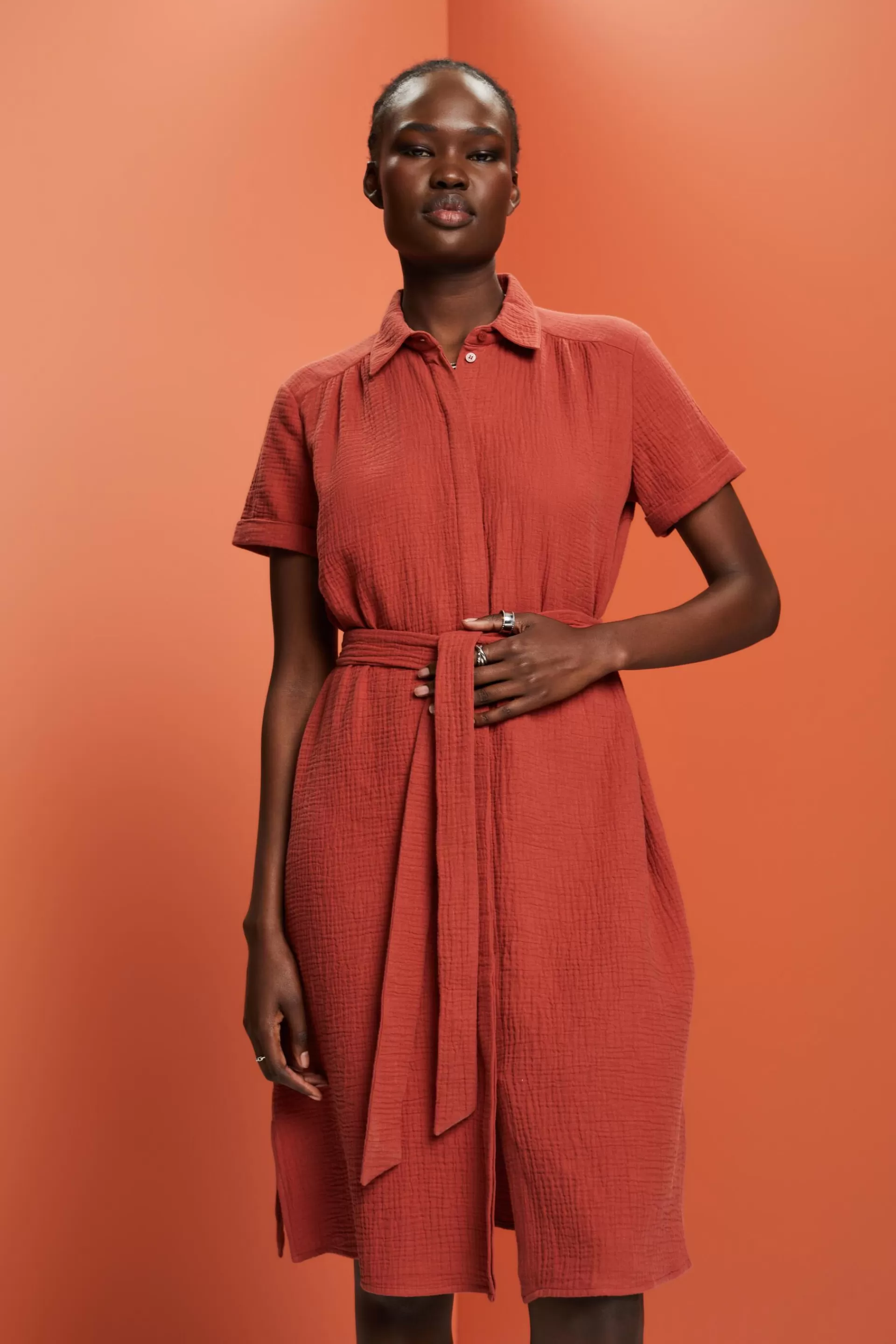 Hemdblusenkleid mit Bindegürtel, 100 % Baumwolle-ESPRIT Outlet