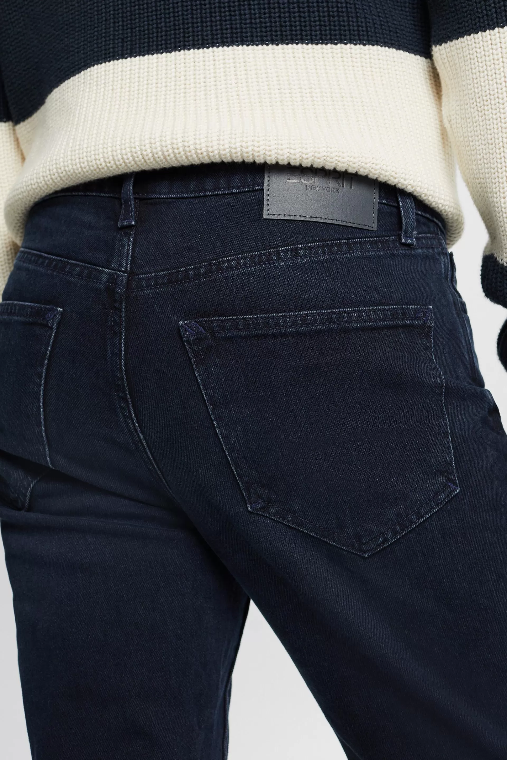 Jeans mit gerader Passform und mittelhohem Bund-ESPRIT Hot