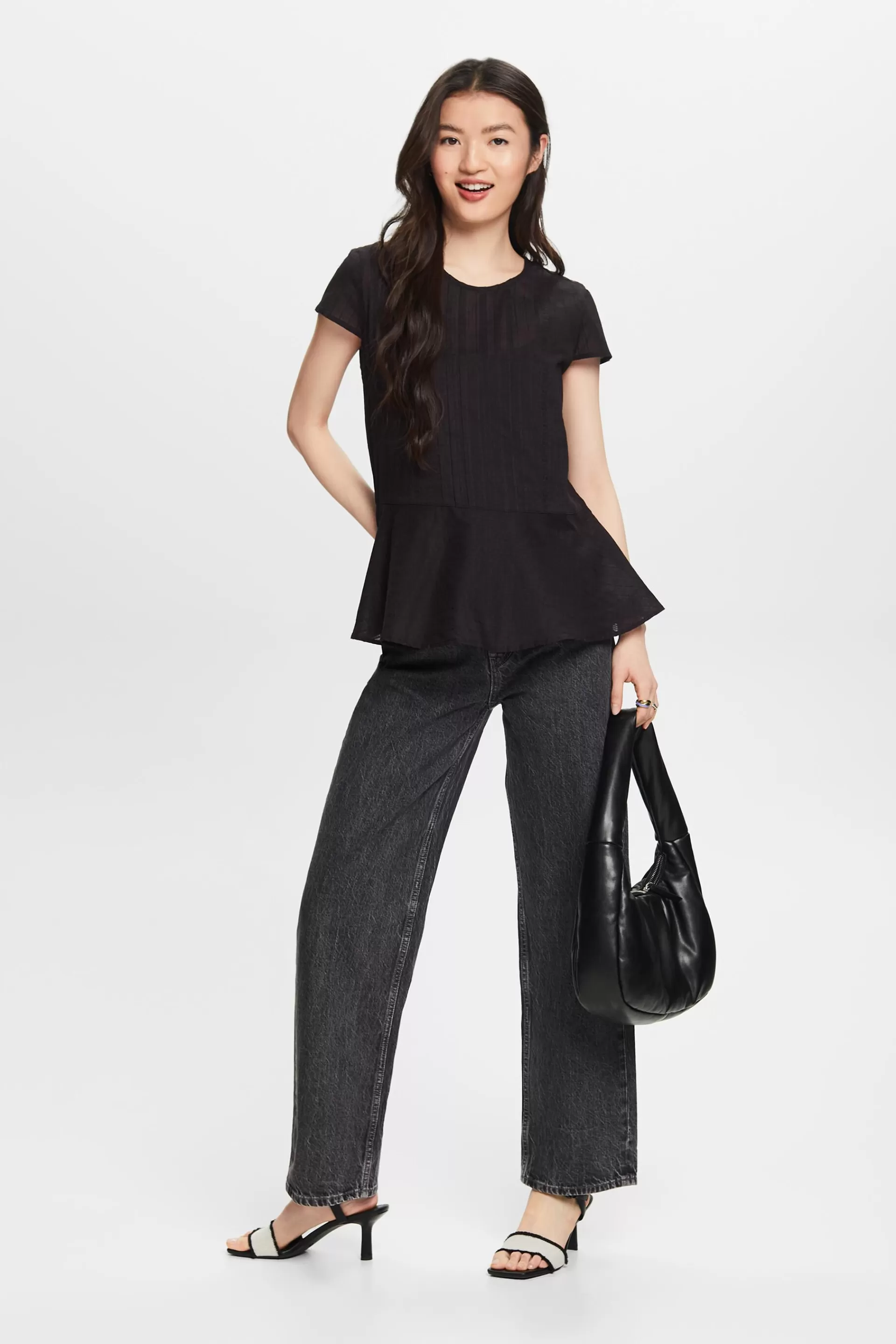 Kurzärmelige Bluse mit Stickmuster-ESPRIT Hot