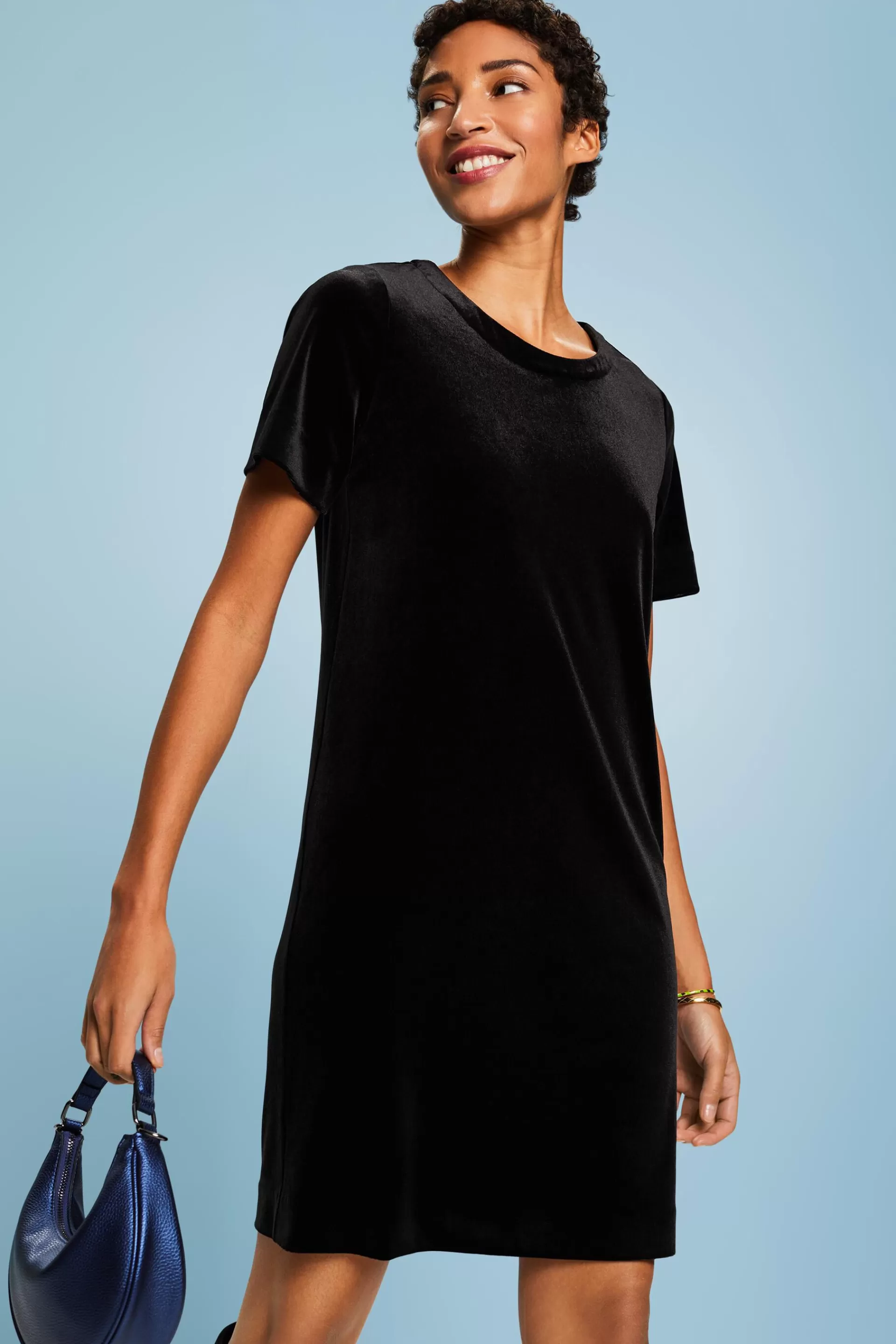 Kurzärmeliges Midikleid aus Samt-ESPRIT Flash Sale