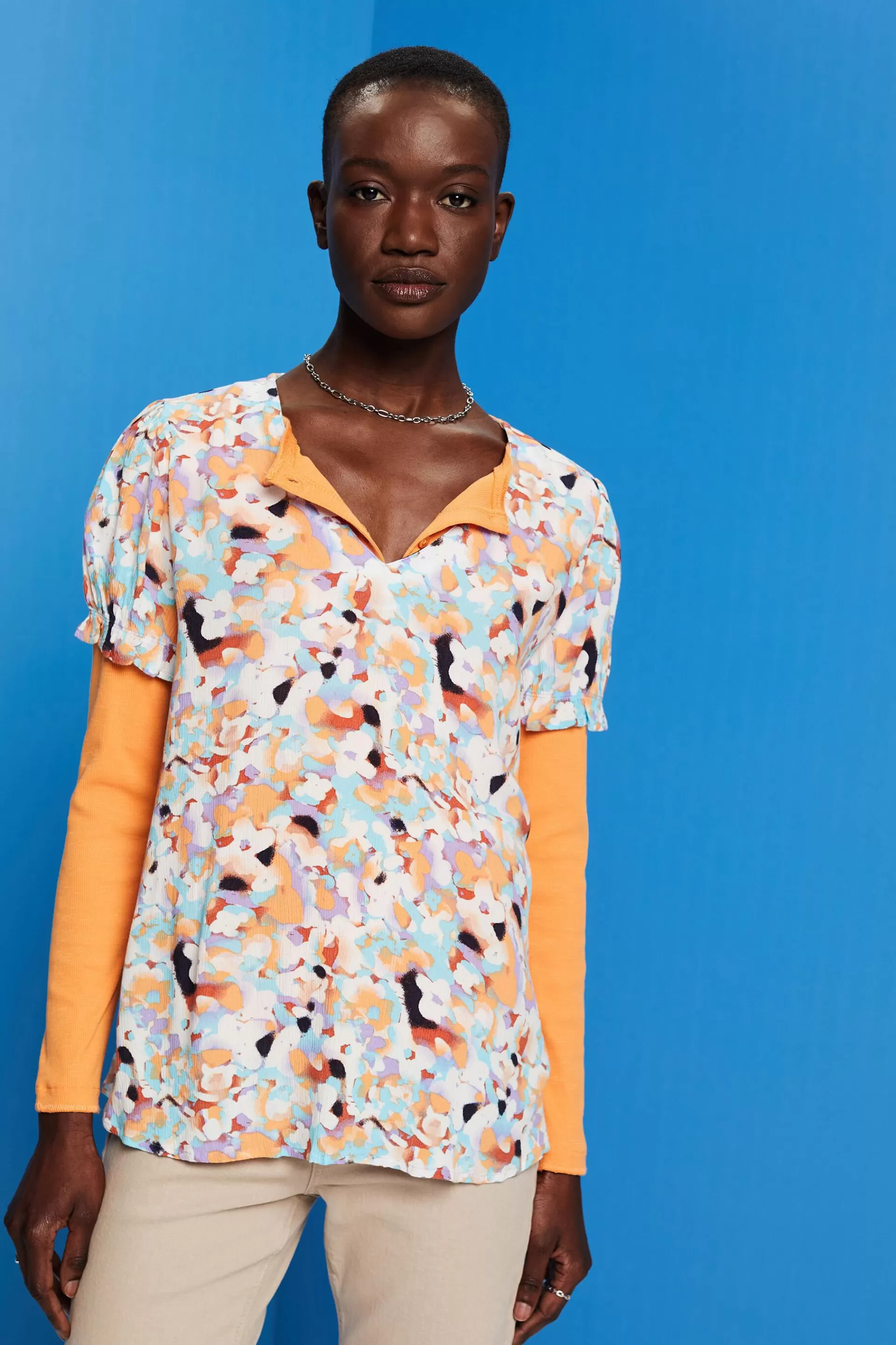 Kurzärmlige Bluse mit Rüschenärmeln-ESPRIT Clearance