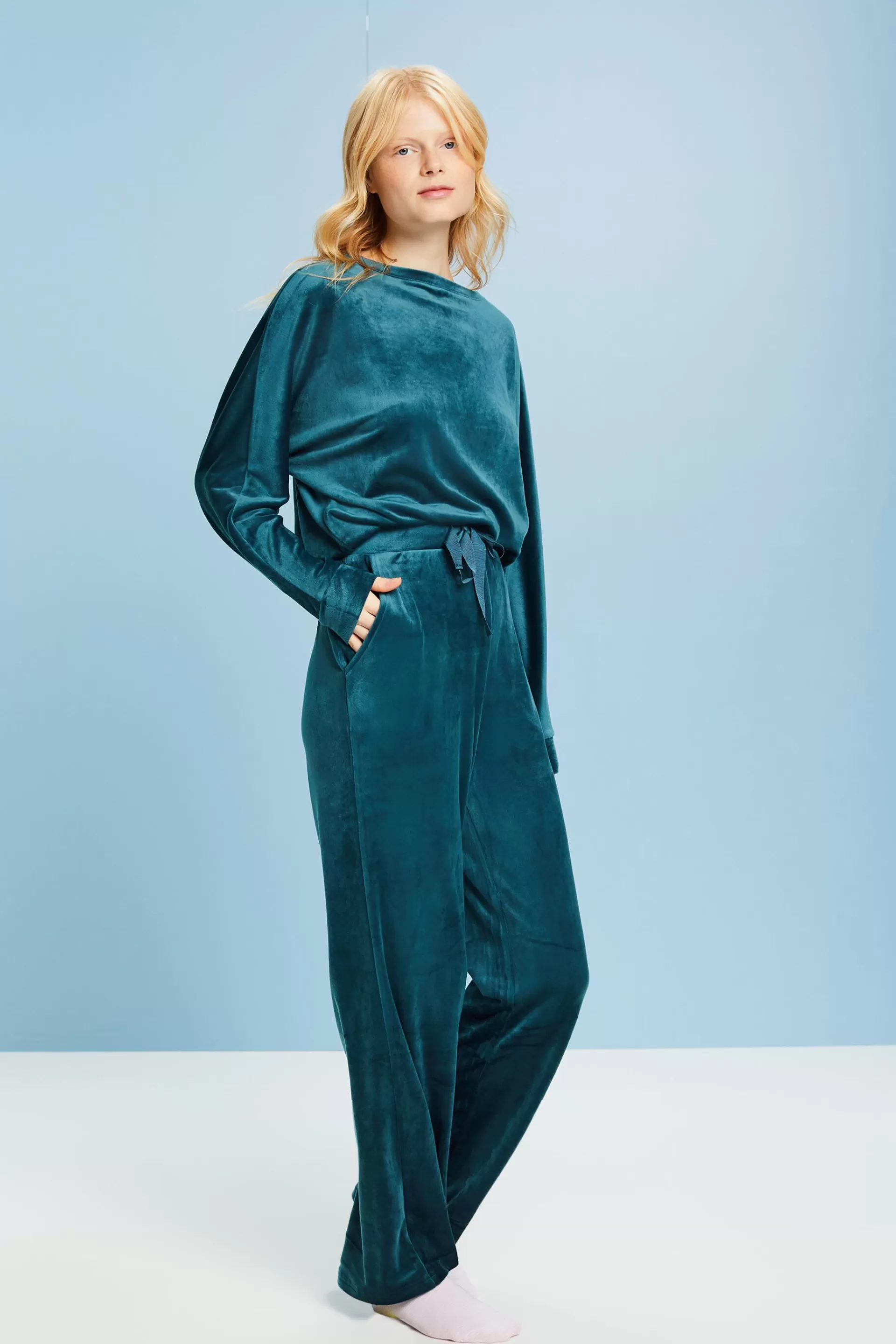 Loungewear-Sweatshirt aus Samt-ESPRIT Online