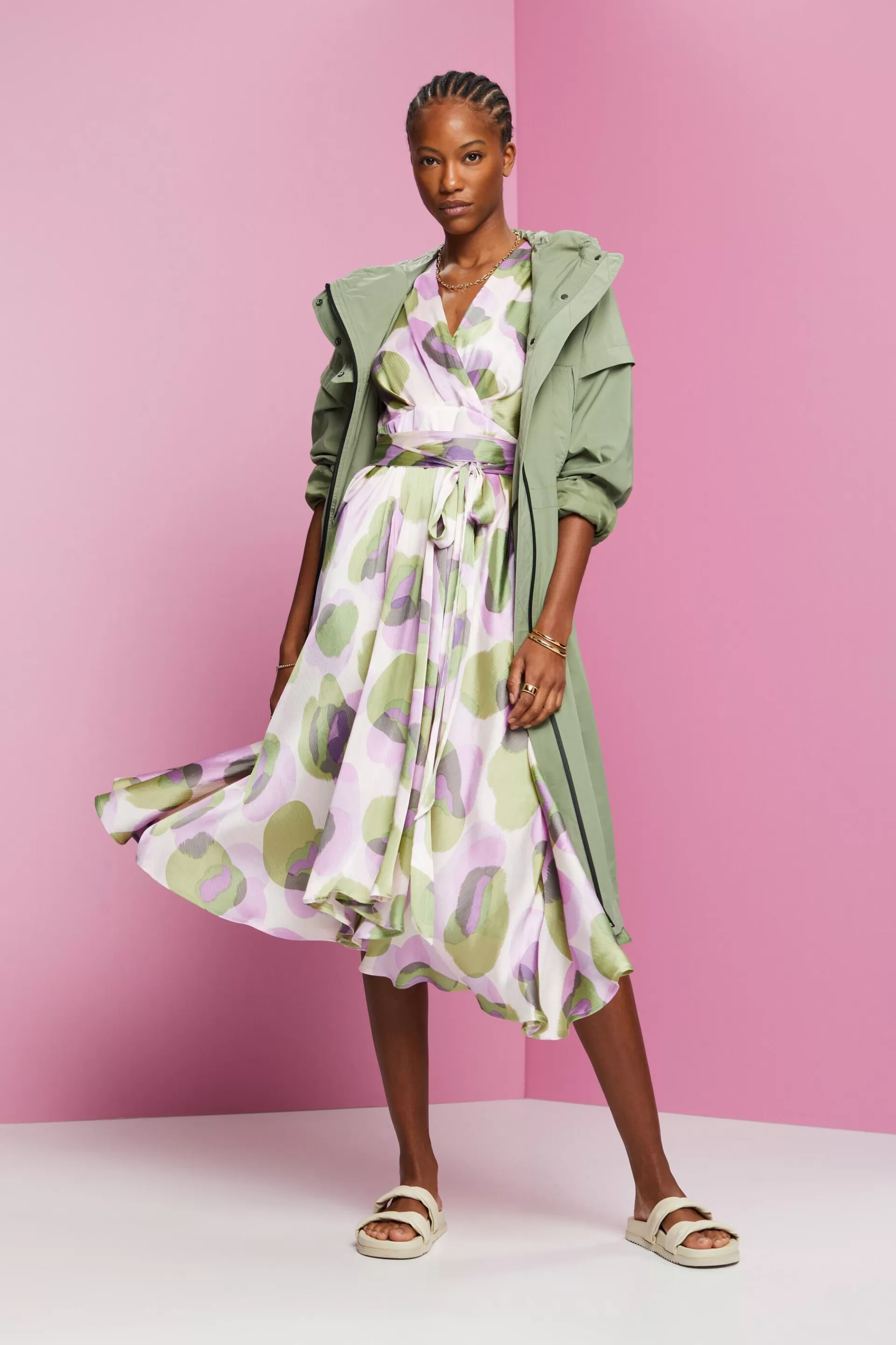 Midikleid in Crinkle-Optik mit Allover-Print-ESPRIT New