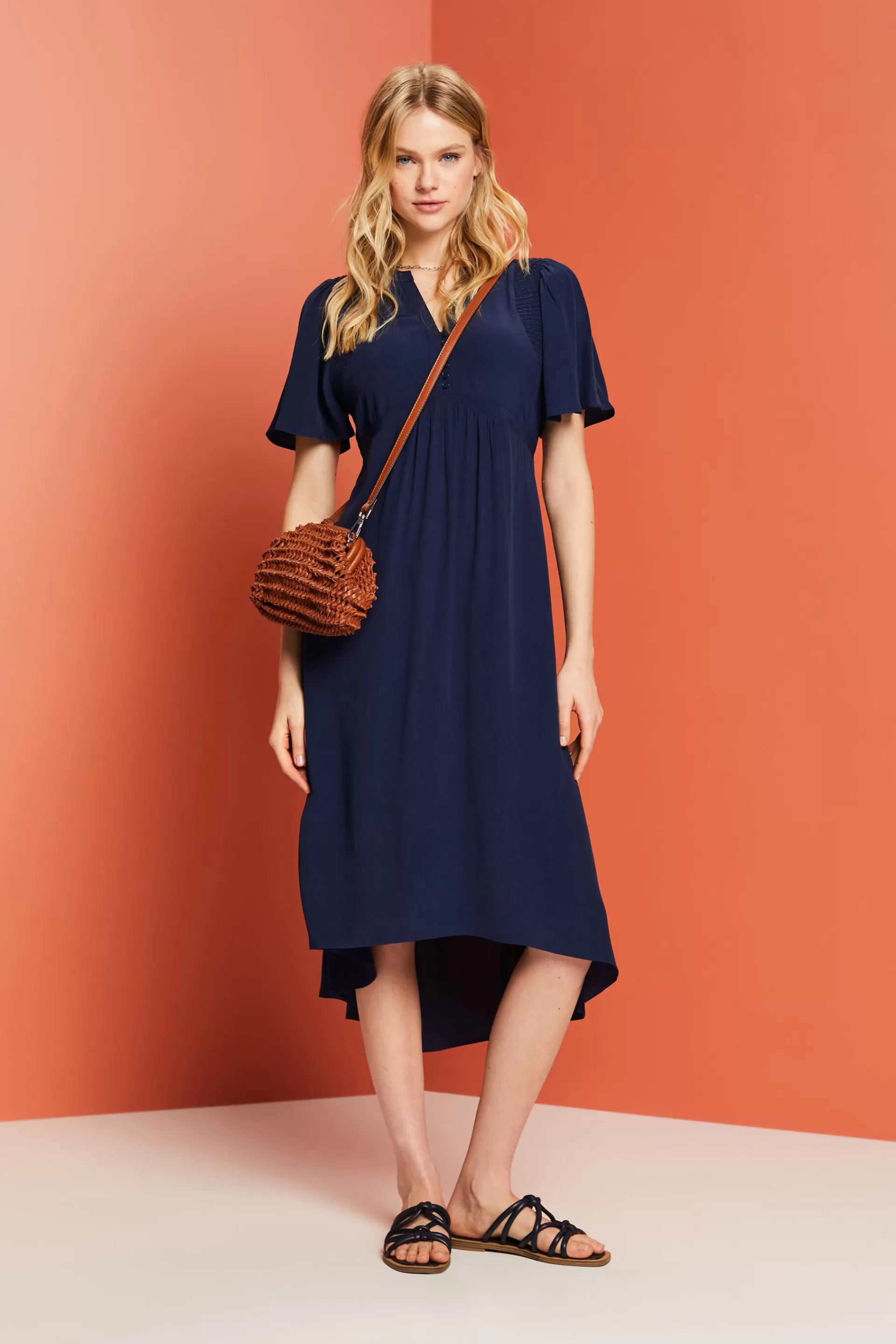 Midikleid mit fixiertem Bindegürtel-ESPRIT Discount