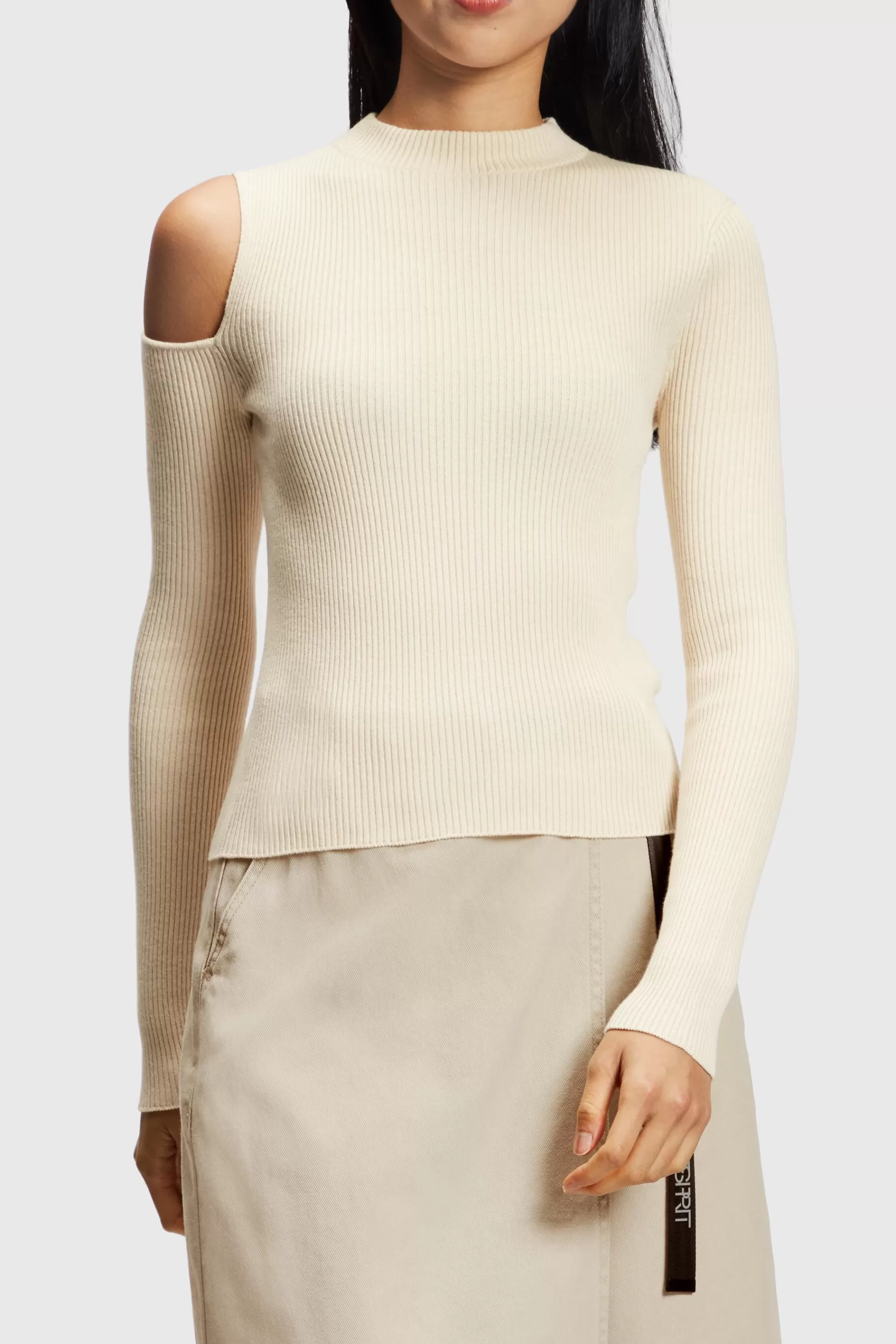 Rippstrickpullover mit Cut-out-ESPRIT Best