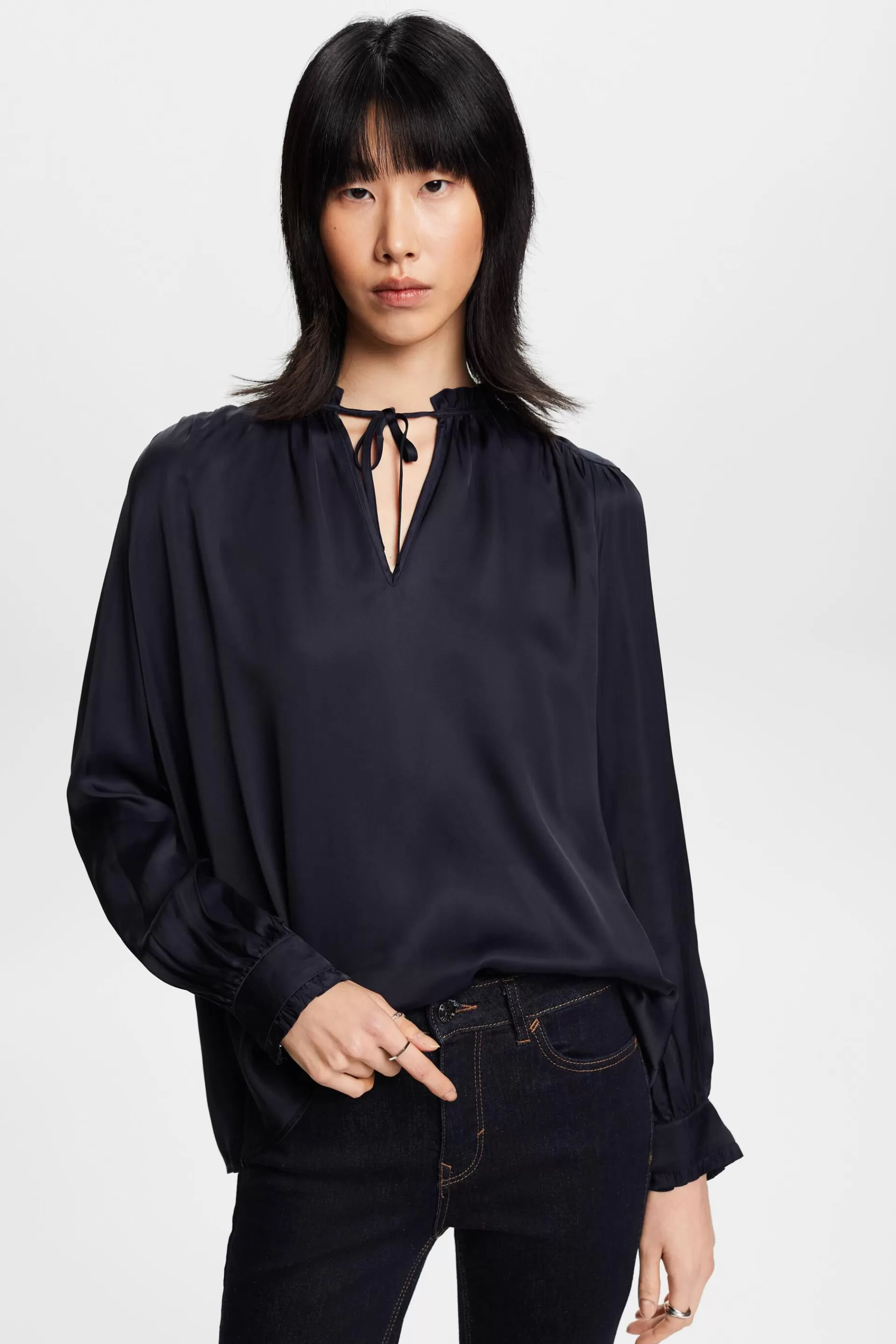 Satinbluse mit Rüschenkanten-ESPRIT Discount