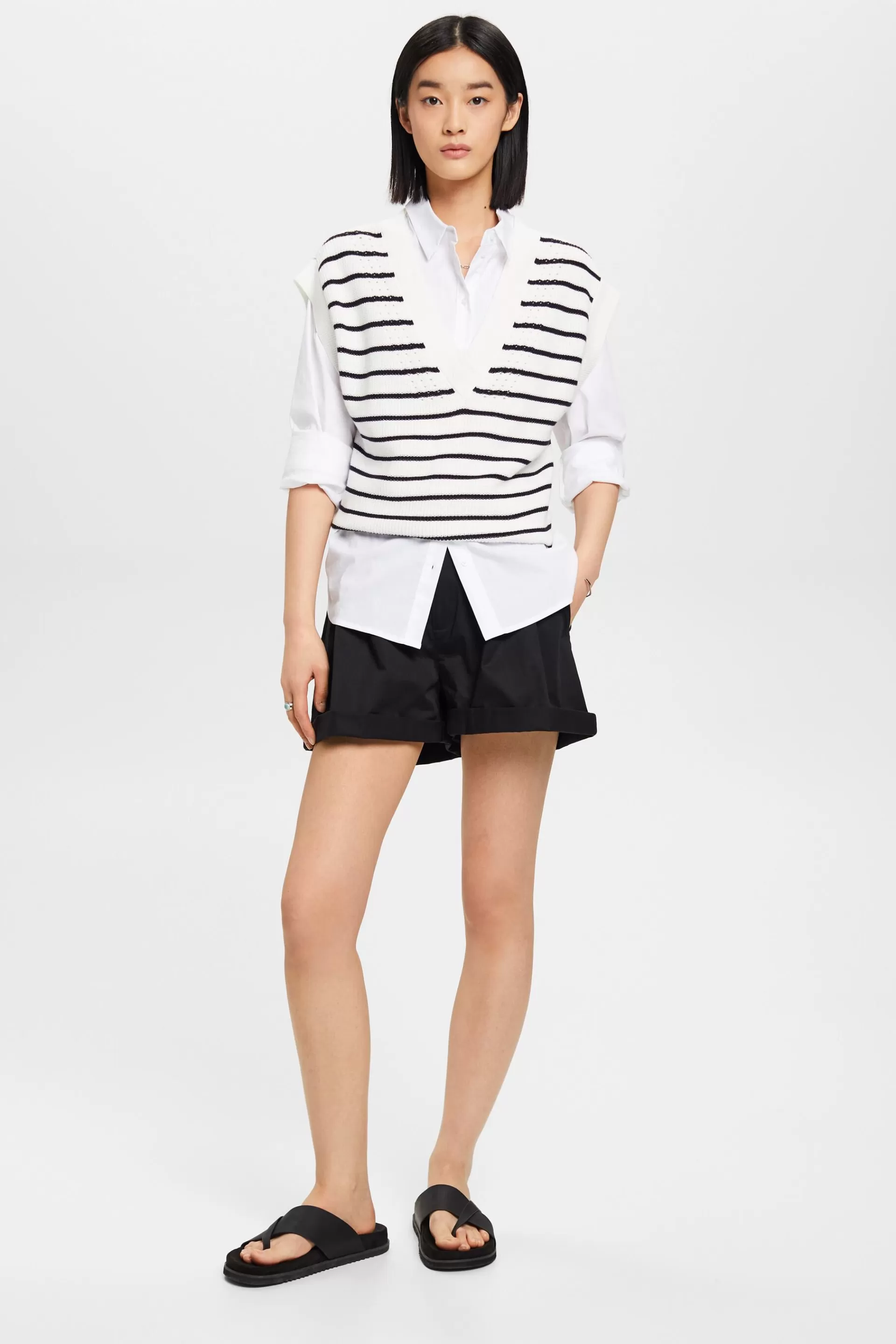 Satinshorts in Washed-Optik-ESPRIT Store