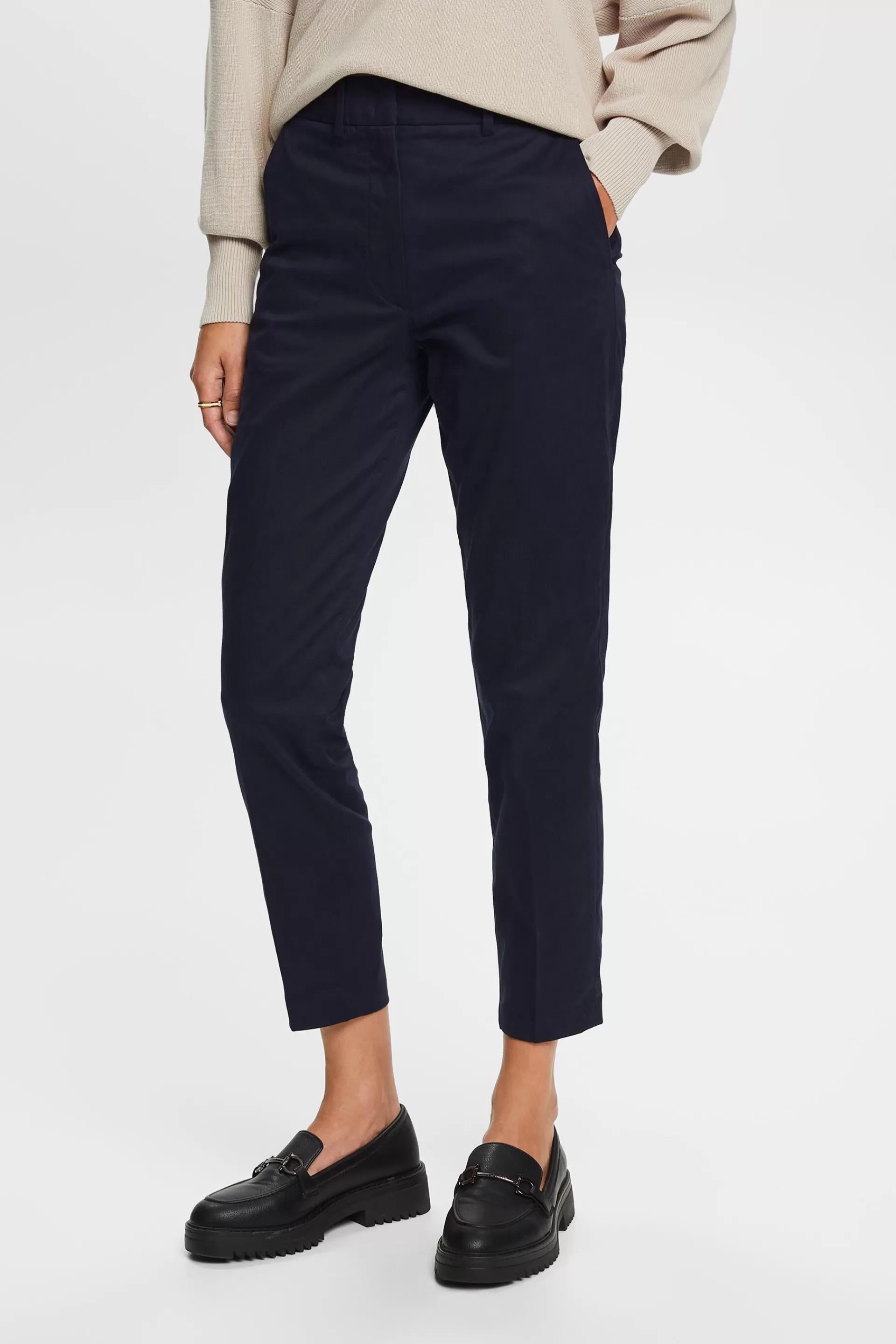 Schmal geschnittene Hose mit hohem Bund-ESPRIT Outlet