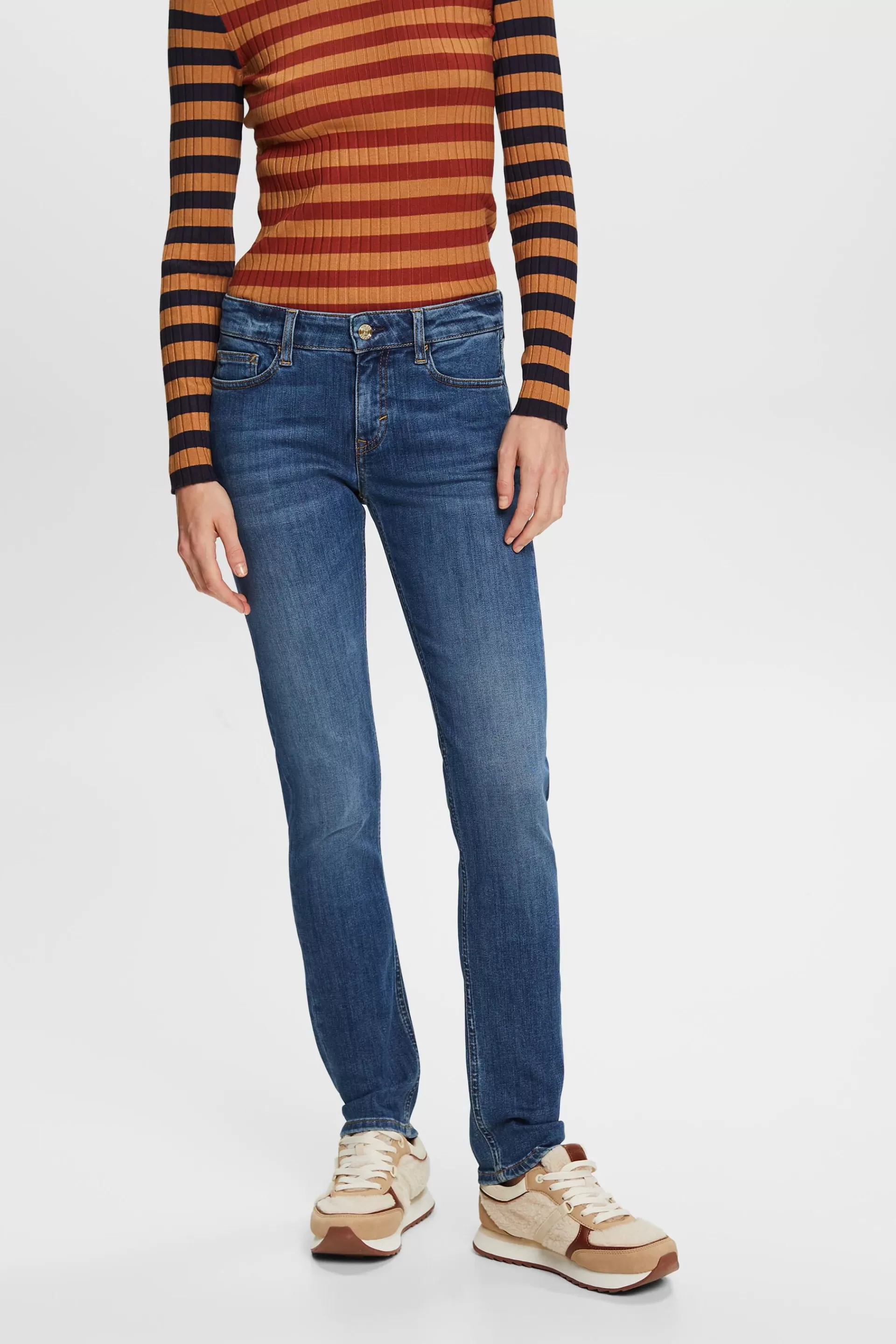 Schmal geschnittene Jeans mit mittelhohem Bund-ESPRIT Flash Sale