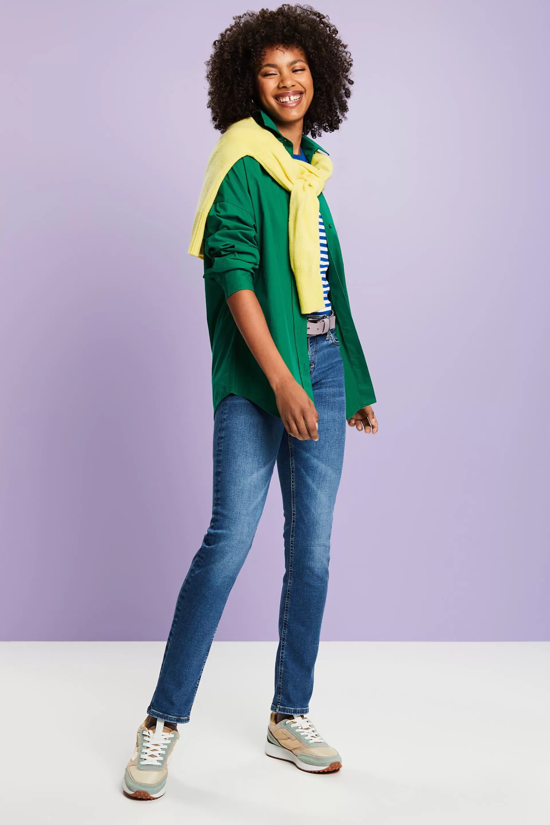 Schmale Jeans mit mittlerer Bundhöhe-ESPRIT Online