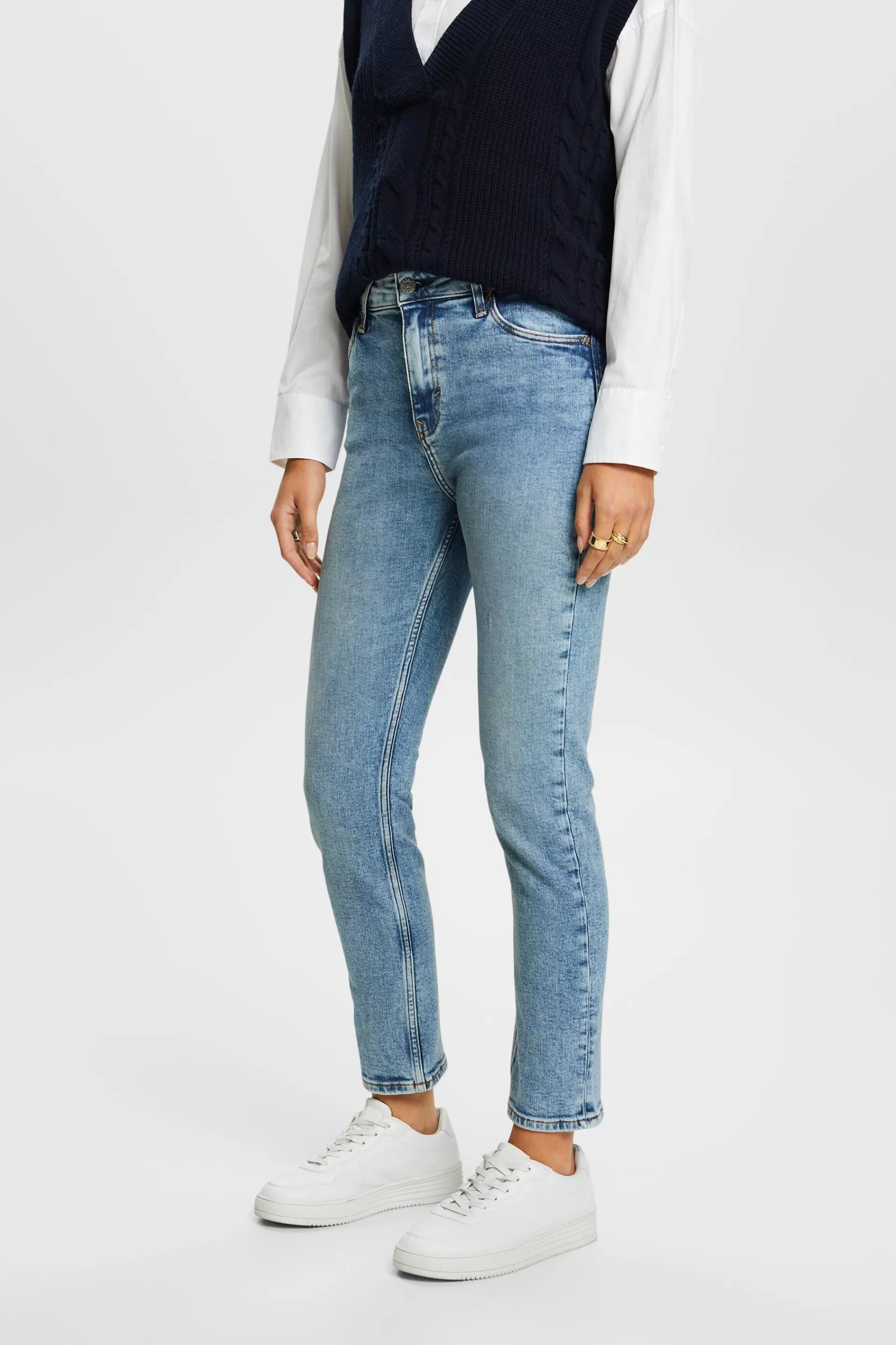 Schmale Stretch-Jeans mit mittelhohem Bund-ESPRIT Online