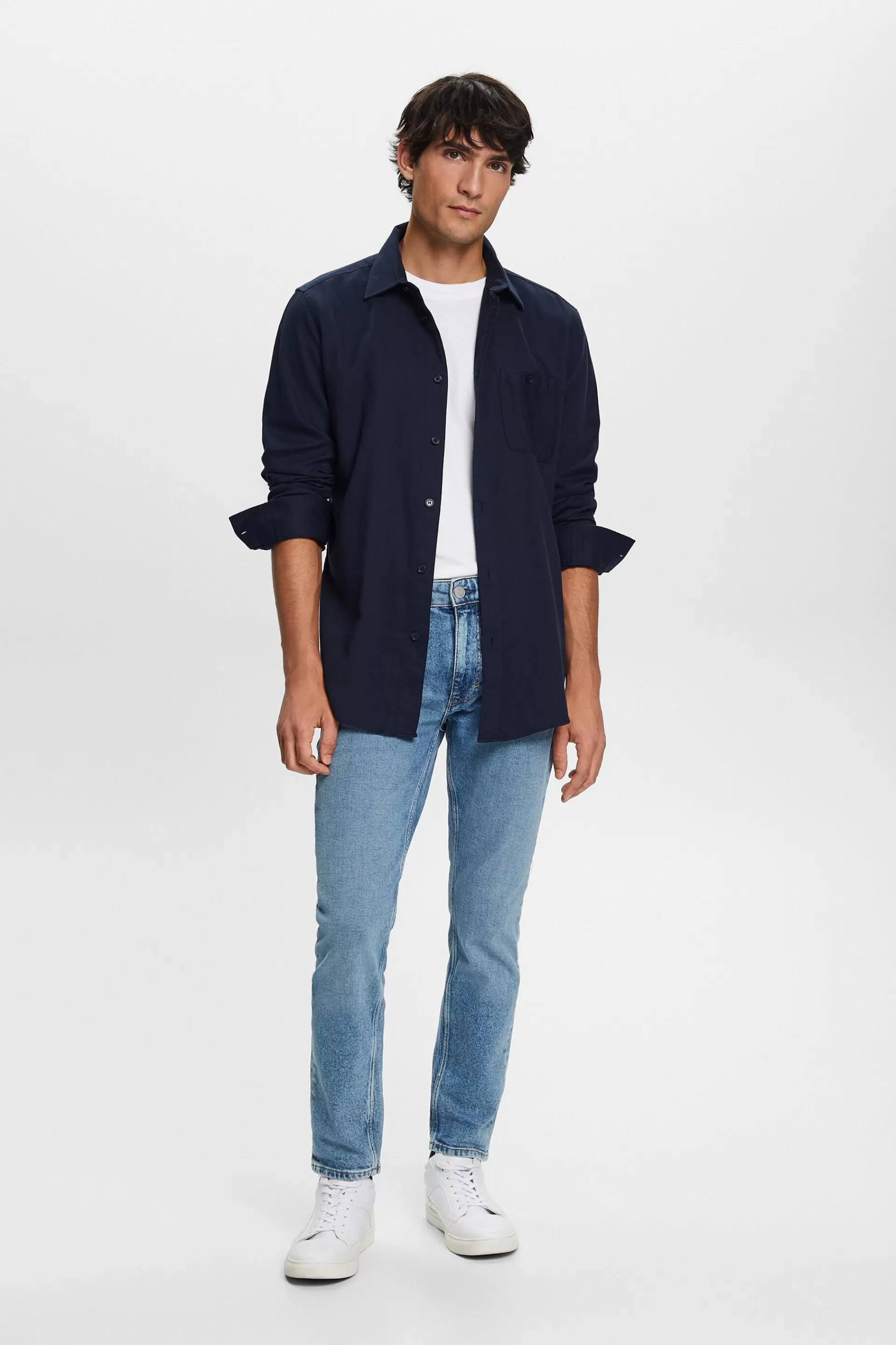 Schmales, strukturiertes Hemd, 100 % Baumwolle-ESPRIT Store