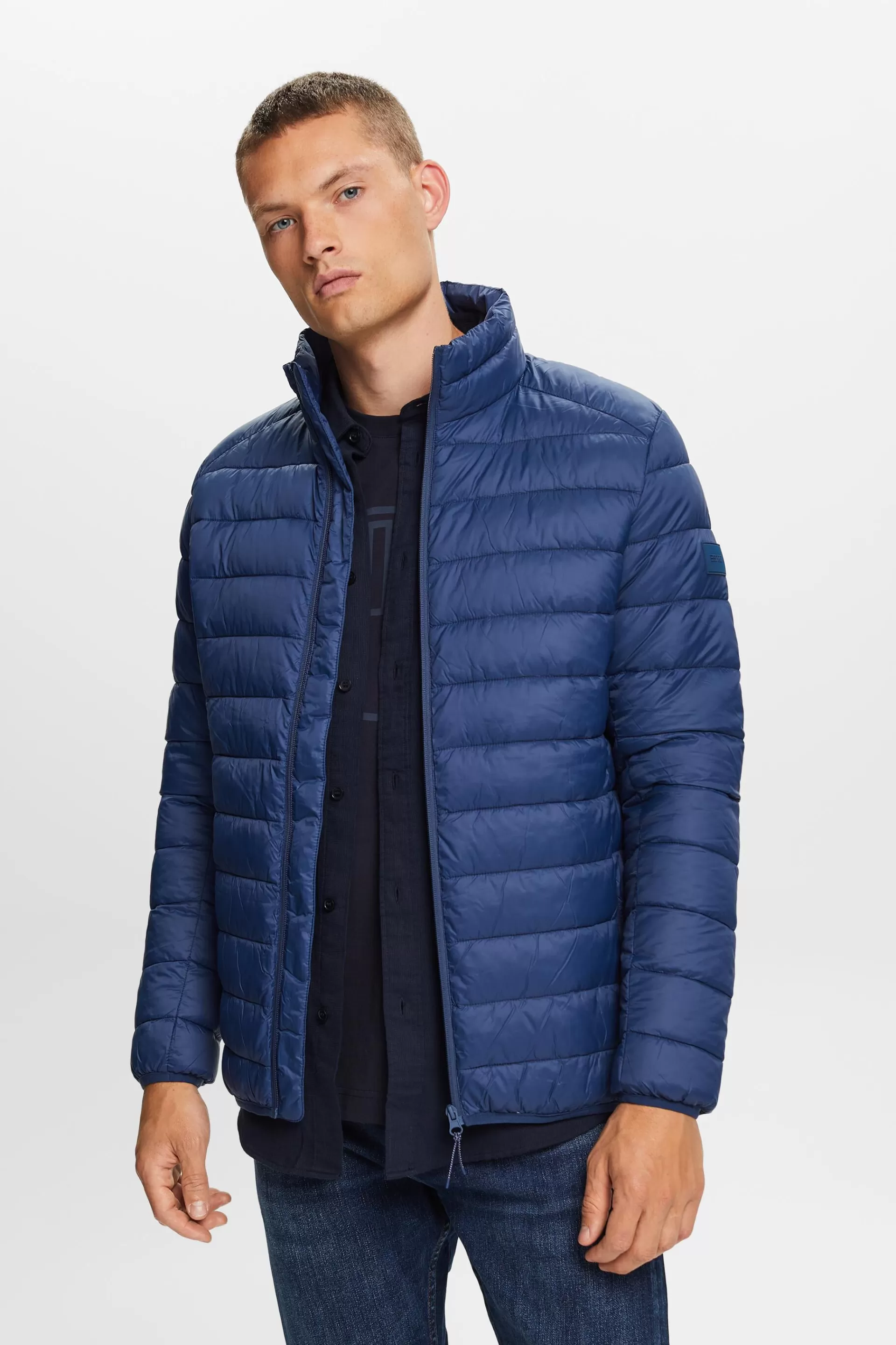 Steppjacke mit hohem Kragen-ESPRIT Online