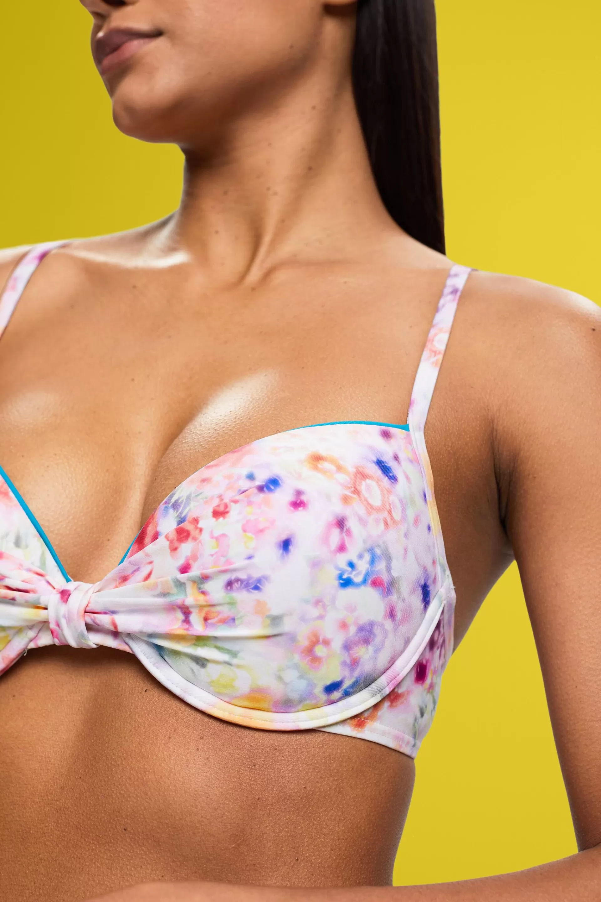 Wattiertes Bikinitop mit Bügel-Cups und Blümchenprint-ESPRIT Hot